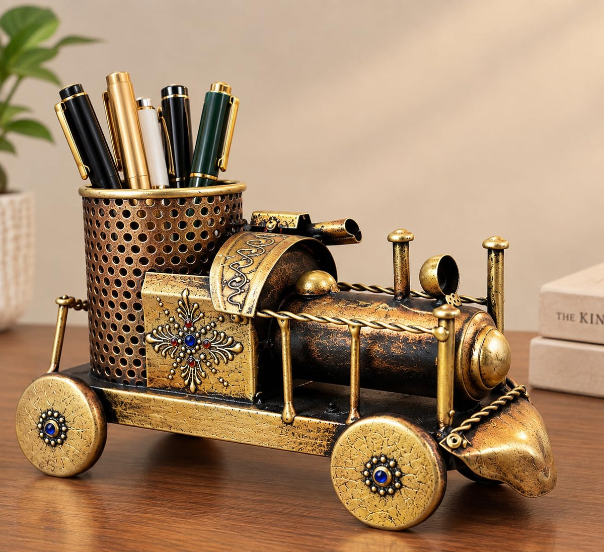 Vintage Steam Engine Pen Holder