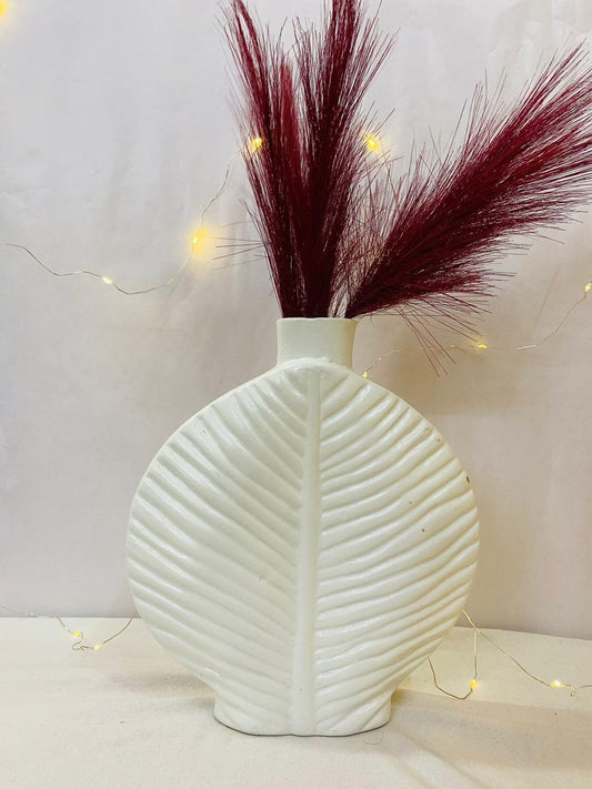 Manifested Decor - Ceramic Leaf Shape Vase - Stylish Home Decor - Perfect for Living Room, Bedroom, Office & Wedding Decoration - Centerpiece Decor