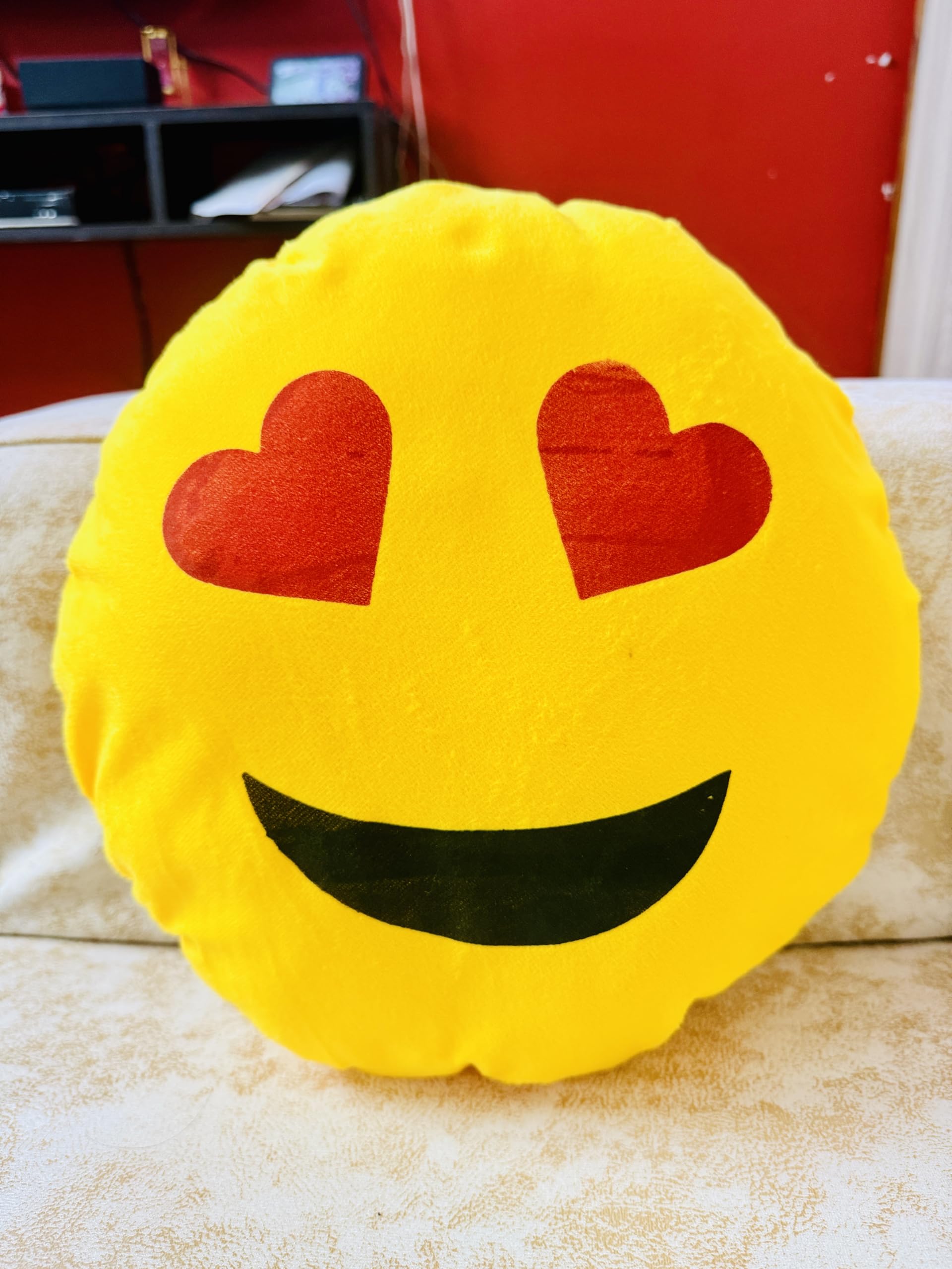 Round Shape Fabric Printed Soft Plush Filled Cushions/Pillow - 11X11 Inch, Smiley 25 (Yellow) (Smiley Blowing Kiss)