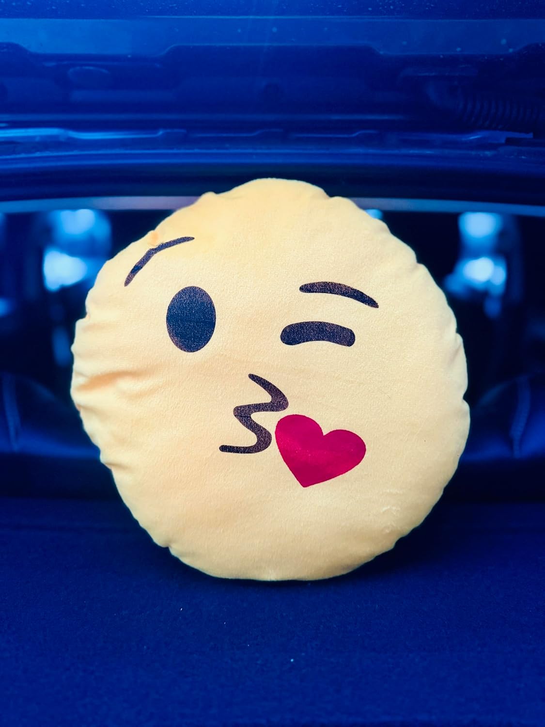 Round Shape Fabric Printed Soft Plush Filled Cushions/Pillow - 11X11 Inch, Smiley 25 (Yellow) (Smiley Blowing Kiss)